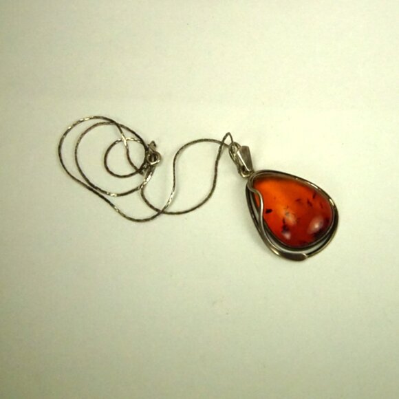 Big Amber and 925 Silver Pendant With 18" Fine Chain - Amber Gift For Her - Picture 14 of 15